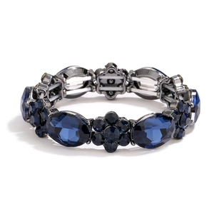 Bohemian elastic bracelet with navy blue glass stones and black metal flower charms
