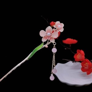 Haarnadel mit rosa Blüten, Quasten und Perlen im traditionellen chinesischen Vintage-Stil