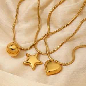 Collana In Acciaio Inossidabile Catena A Osso Di Serpente Pendente Cuore Stella Palla Tonda Placcata Sotto Vuoto Gioielli Donna