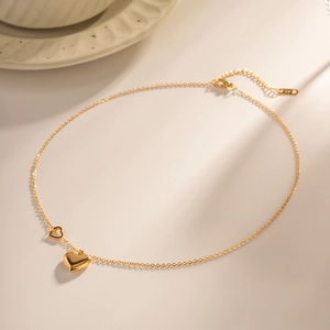 18K gold-plated stainless steel necklace featuring a double heart pendant with lobster clasp