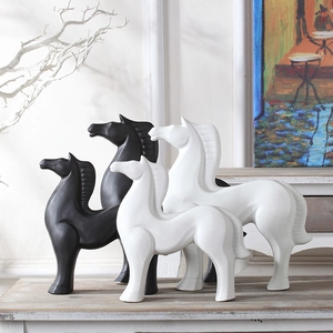 Nordic Minimalist Ceramic Horse Figurine Modern Abstract Animal Statue Matte Black White Home Office Bookshelf Decoration