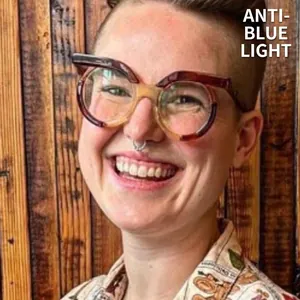 Retro tortoise shell anti-blue light glasses with a unique round frame for women