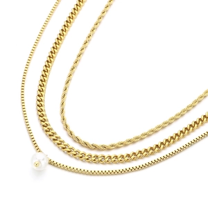 Three-layer gold stainless steel necklace set with Cuban chain and round pearl pendant