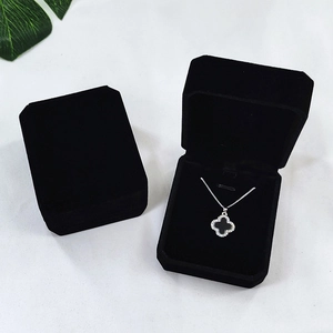 Octagonal Velvet Jewelry Box For Necklace Pendant Brooch Storage Soft Velour Gift Packaging Case Flip Top Elegant