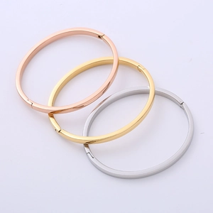 Minimalist Polished Stainless Steel Bangle Oval Buckle Bracelet Simple Versatile Fashion Jewelry For Women Men