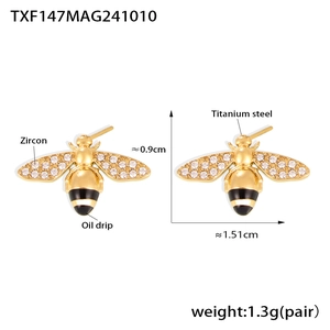 Detailed view of bee-shaped stud earrings in titanium steel with zircon and size specs