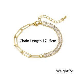 Detail showing 18K gold-plated paperclip chain with 17+5cm length and zircon inlay