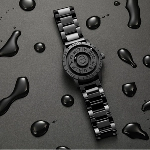 Cool skull quartz watch for men with zodiac symbols and black metallic link bracelet