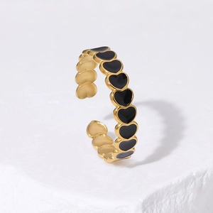 Minimalist gold-plated titanium steel open ring with continuous black enamel heart patterns
