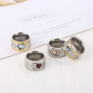 Heart Shaped Crystal Glass Stainless Steel Wide Band Ring For Women Rhinestone Inlaid Elegant Fashion Jewelry Accessory