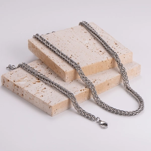 7mm silver foxtail chain necklace for men with secure lobster clasp on stone blocks