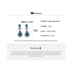 Detailed chart of water-drop earrings with blue gems and dimensions for Hanfu style