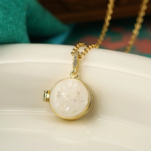 Gold plated copper round locket necklace with mother of pearl inlay for women