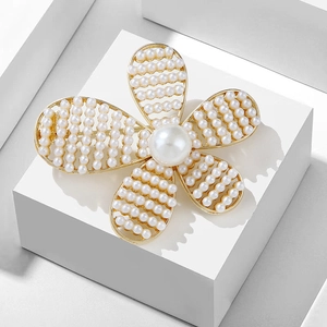 Camellia Flower Brooch Hollow Artificial Pearl Inlaid Alloy With 925 Sterling Silver Pin Elegant Scarf Buckle Jewelry For Women