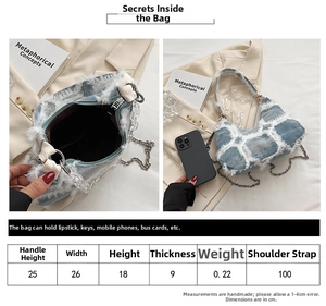 Detailed size guide for denim crossbody bag with fur trim and chain strap showing dimensions