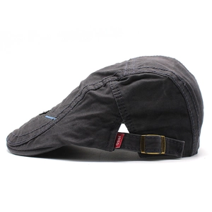 Men's cotton beret flat cap in charcoal grey with side embroidery and metal buckle