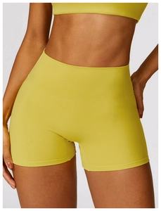 Détails du short de yoga jaune citron à taille haute avec un design galbant sans couture