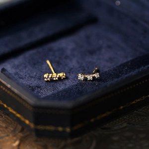 Minimalist S925 sterling silver gold stud earrings with three sparkling zircons