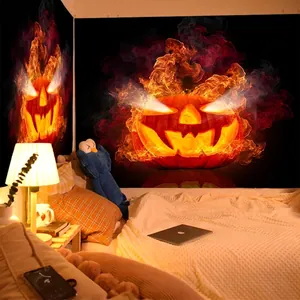 Halloween Wandteppich mit flammendem Kürbis-Design für gemütliche Zimmerdekoration