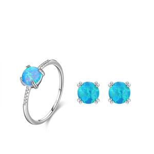 Parure en argent S925 avec bague en opale bleue et boucles d'oreilles assorties