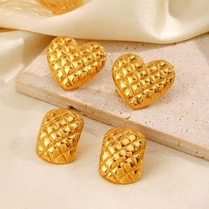Herz Quadratische Ohrringe 18K Vergoldeter Edelstahl Rautenmuster Hochglanz Retro Hip Hop Schmuck Für Damen