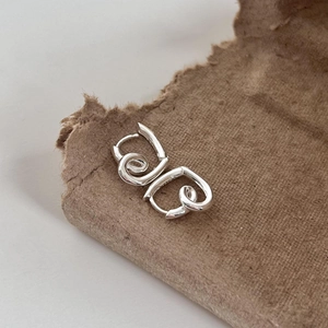 Heart Hoop Earrings 925 Sterling Silver Minimalist Sweet Geometric Style Dainty Jewelry For Women Daily Wear Gift