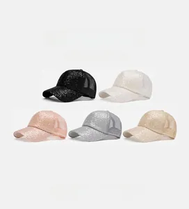 Détails des casquettes de baseball à paillettes en noir, blanc, rose, argent et champagne