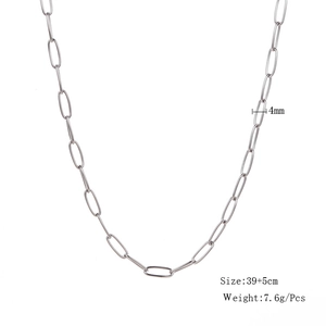 Silver paperclip link necklace showing 4mm width and 39+5cm size on white background