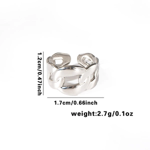 Detailed view of silver chain link ring with size dimensions and weight specs