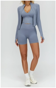 Ensemble de yoga sans couture 3 pièces avec veste, brassière et short taille haute