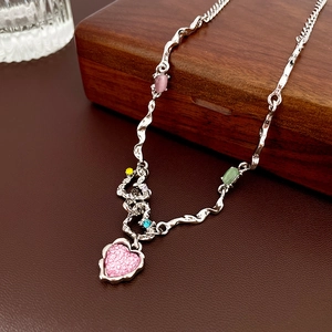 Collier Pendentif Coeur Cuivre Pierre Oeil De Chat Rose Rhinestone Chaîne Ondulée Bijoux Colorés Cadeau Mode Pour Femmes