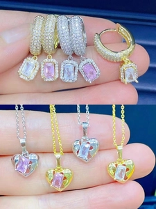 Elegant jewelry set with pink heart pendant necklace and square zircon hoop earrings