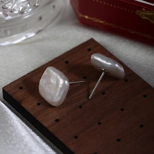 Elegant square baroque freshwater pearl earrings with S925 silver needles on wood
