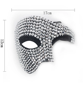 Detail view of silver rhinestone masquerade mask with dimensions 17cm width and 12cm height