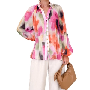 Chemisier femme à imprimé abstrait coloré et manches longues avec col en V chic