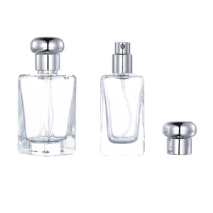 Flacone spray per profumo in vetro da 25ml con tappo sferico in argento lucido