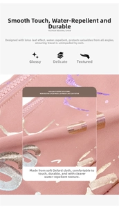 Détail macro du tissu oxford rose imperméable avec impression de lettres métalliques