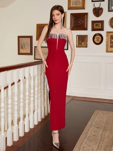 Elegant Wine Red Strapless Evening Dress With Silver Tassel Detail High Slit Slim Fit Long Bodycon Party Gown For Women