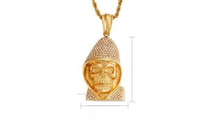 Detailed dimensions of 18K gold plated skull pendant with zircons on twisted chain