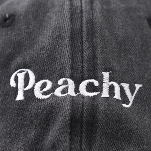 Berretto da baseball in cotone lavato vintage con ricamo Peachy per uomo e donna