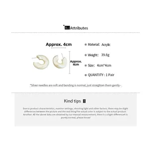 Detail view of 4cm acrylic hoop earrings showing product dimensions and weight specifications