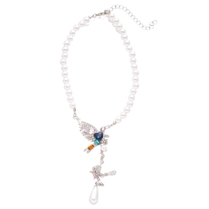 Elegant pearl necklace featuring double bird pendants with colorful gemstones and heart crystal