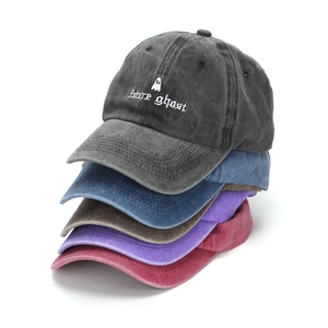 Set di cappelli da baseball in cotone lavato con ricamo Ghost in cinque colori in stile vintage