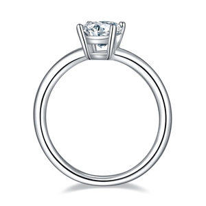 Classic S925 sterling silver ring with 1 carat round moissanite in four-prong setting