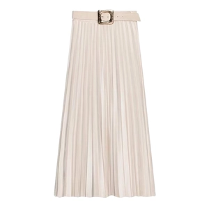 Elegante gonna midi a pieghe color crema con cintura coordinata e fibbia dorata