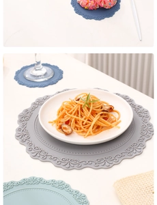 Détails de sets de table en silicone dentelle gaufrée gris et bleu avec décor de table