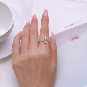 Minimalist S925 sterling silver open ring with five vertical sparkling zircons
