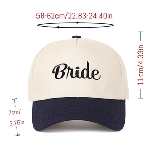 Specifiche taglie del berretto Bride con corona beige e visiera blu navy con ricamo