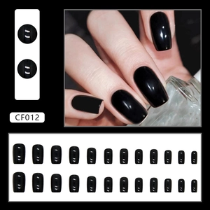 Glanzende zwarte kunstnagels set van 24 stuks met vierkante ovale vorm voor vrouwen
