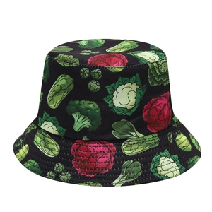 Cappello a secchiello outdoor con stampa verdure realistica per uomo e donna su bianco